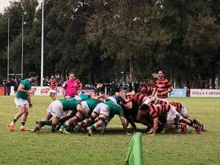 HURLING FESTEJÓ EN MUNRO Y QUEDÓ COMO ÚNICO ESCOLTA DE SAN CIRANO