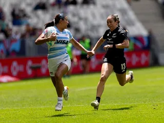 LAS YAGUARETÉS NO PUDIERON CON NUEVA ZELANDA EN EL DEBUT DEL SEVEN DE BORDEAUX