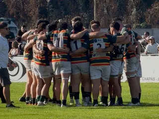 LOMAS VENCIÓ A PUCARÁ Y SE QUEDÓ CON UNA NUEVA EDICIÓN DEL CLÁSICO DEL SUR