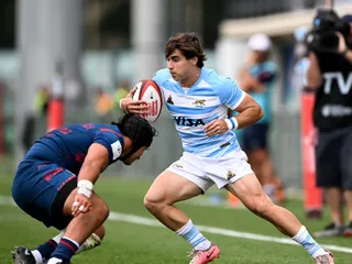 LOS PUMITAS ARROLLARON A ESTADOS UNIDOS Y SUMARON DE A CINCO EN SU DEBUT MUNDIALISTA
