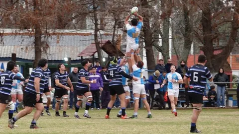 SAN MIGUEL DIO LA NOTA EN NÚÑEZ Y SE QUEDÓ CON UNA FESTEJA VICTORIA ANTE CENTRO NAVAL