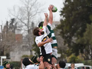 CASA DE PADUA SE HIZO FUERTE EN SU CANCHA Y SE QUEDÓ CON UN VALIOSO ÉXITO ANTE ST BRENDAN´S