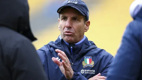 GONZALO QUESADA FUE SUSPENDIDO POR DOS FECHAS PARA DIRIGIR A ITALIA