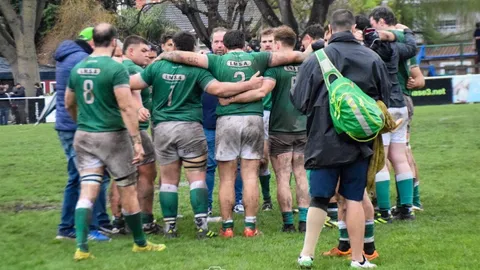 EL PUNTAJE PARA EL SHOW QUE OFRECIERON HURLING Y PUEYRREDÓN: ¡UN 100!