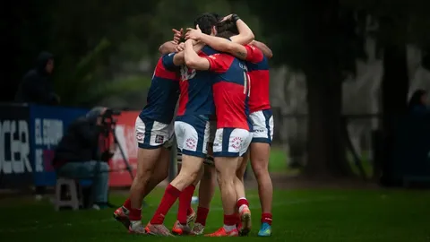 SAN LUIS FESTEJÓ EN BURZACO Y DIO UN PASO FUNDAMENTAL EN SU SUEÑO DE VOLVER AL URBA TOP 14