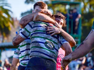 San Fernando volvió a ganar y se perfila para jugar los playoffs por el segundo ascenso a la elite del rugby porteño