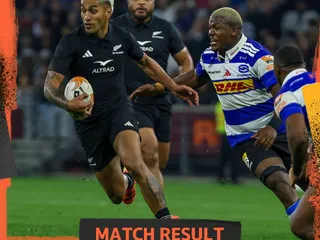 LOS ALL BLACKS DEBUTARON CON UN TRABAJADO TRIUNFO ANTE LOS STORMERS