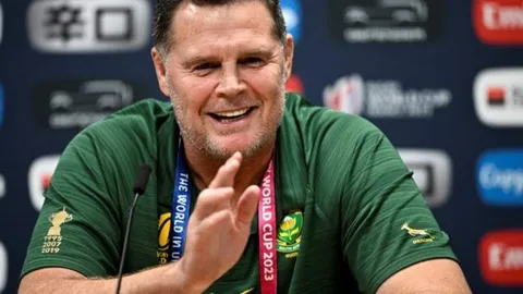 RASSIE ERASMUS: "LA ÚNICA OPCIÓN ES PLANTEAR LA POSTURA EN LOS MEDIOS"
