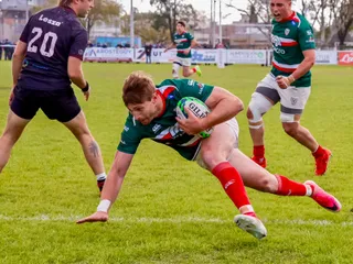 SITAS GANÓ UN PARTIDO CLAVE EN SU VISITA A LANÚS Y SIGUE SOÑANDO CON EL ASCENSO DIRECTO