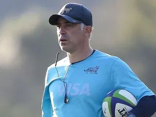 JOSÉ PELLICENA HABLÓ DE LOS PRÓXIMOS PARTIDOS ANTE LA ACADEMIA ITALIANA
