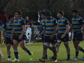 DEL SUR LE GANÓ A CIUDAD DE BUENOS AIRES EN UN DUELO CLAVE POR INGRESAR A LOS PLAYOFFS