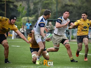 Hindú se floreó en Don Torcuato, está entre los cuatro mejores y complicó a La Plata con el descenso.