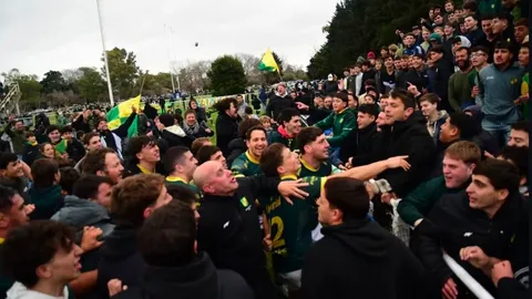 Los Tilos cerró una gran temporada con una goleada ante Champagnat