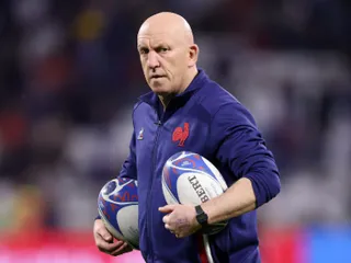 Shaun Edwards, quiere ir al mundial de Australia, mientras se reparte entre el femenino inglés y el seleccionado masculino argentino