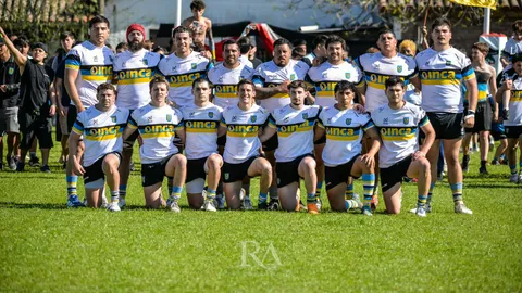 Los Cedros goleó a Porteño y quedó en la historia del club como campeón e invicto