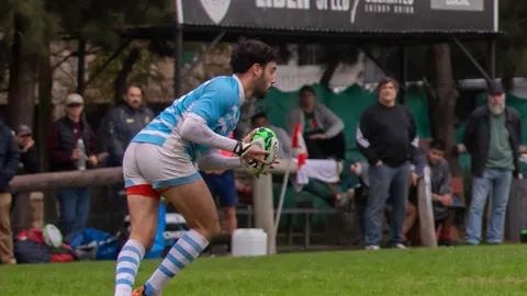 Ciudad de Buenos Aires le ganó al campeón San Carlos, pero no le alcanzó para clasificarse a los playoffs