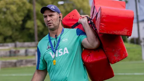 Álvaro Galindo habló luego de designar al plantel para el amistoso con Inglaterra "A"
