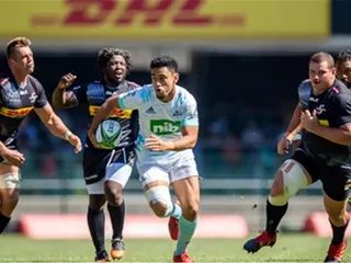 Blues le sacó el invicto a Stormers