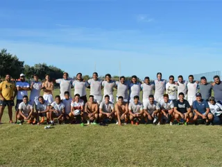 Berazategui, la capital del vidrio, sueña con un futuro social a puro rugby