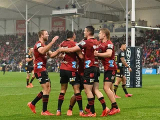 Crusaders demostró por qué es el gran candidato al título
