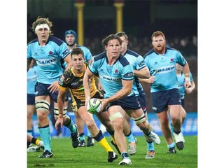 Waratahs reaccionó en el complemento y superó a Western Force
