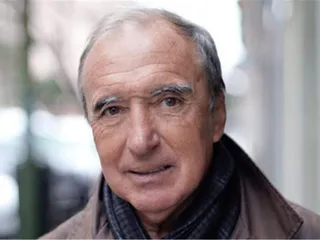FELIZ CUMPLEAÑOS A HUGO PORTA, EN EL DÍA DEL MAESTRO