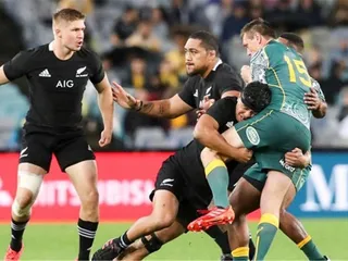 Los All Blacks se quedaron con la Bledisloe Cup y debutaron con éxito en el Tres Naciones