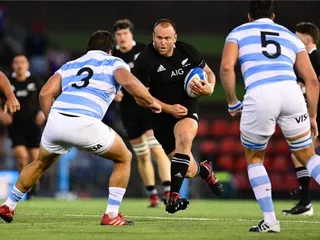 Nueva Zelanda se tomó la revancha y aplastó a la Argentina