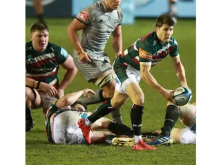 En el debut de Julián Montoya, Leicester Tigers cayó ante Sale Sharks