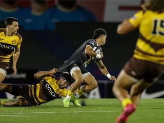 Peñarol derrotó a Cafeteros Pro con lo justo